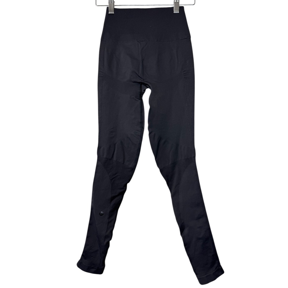 Lululemon Compression High Rise Leggings‎ Black Workout Athleisure Size 4